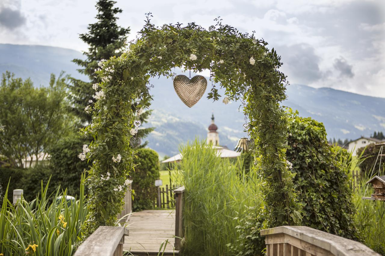 Hotel Magdalena Im Zillertal - Urlaub Mit Hund Ried im Zillertal Exterior photo